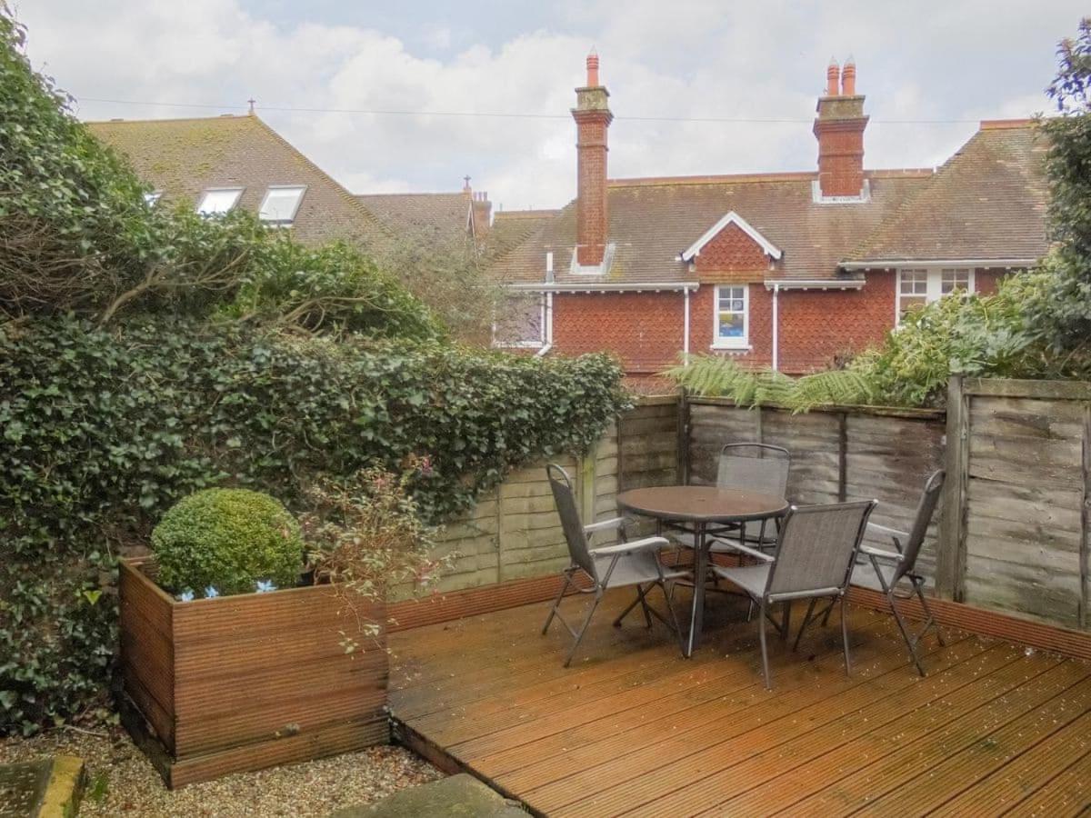 Downs Gate Cottage Eastbourne Exterior photo
